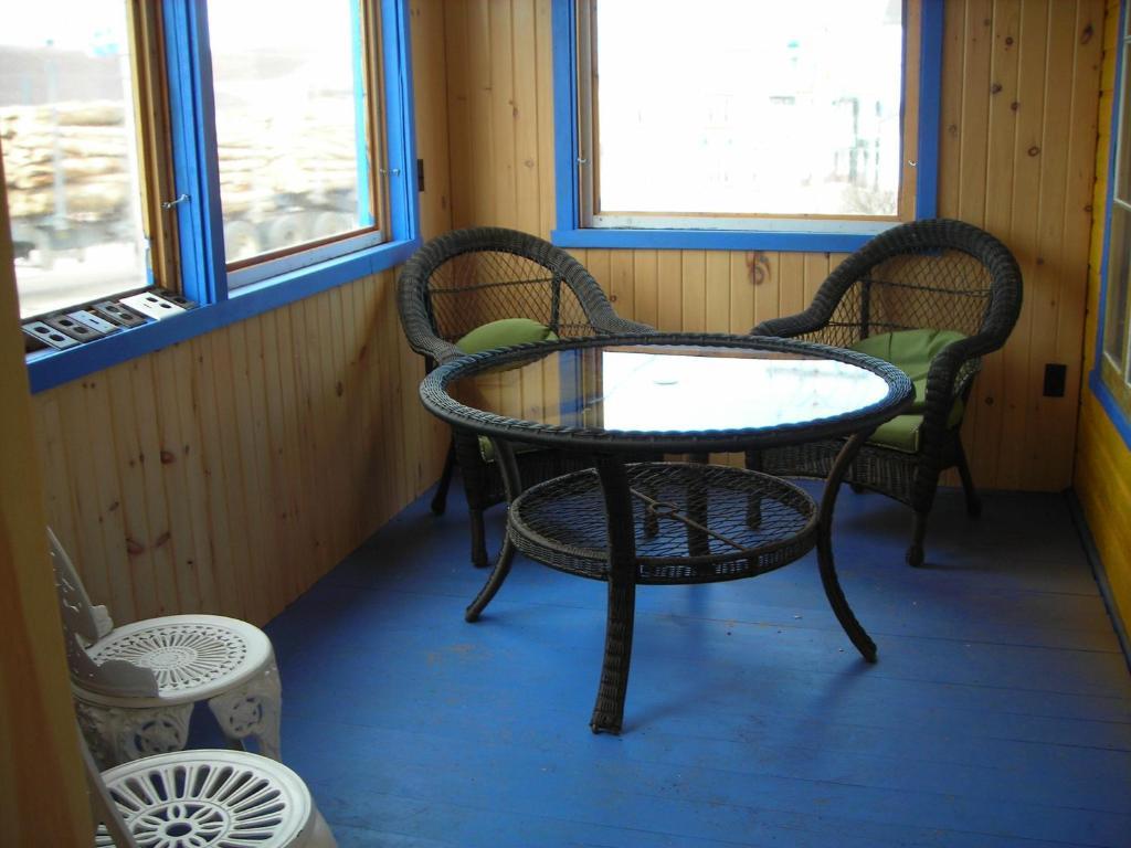 Gite Des Hauteurs Et Cafe De La Place Saint Zenon Værelse billede